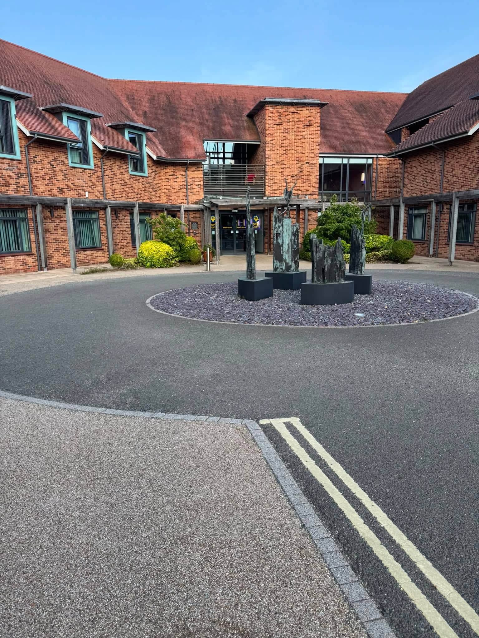 The main entrance to Marie Curie Hospice in Solihull